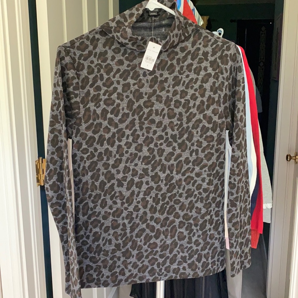 Ann Taylor Leopard Print Turtleneck NWT